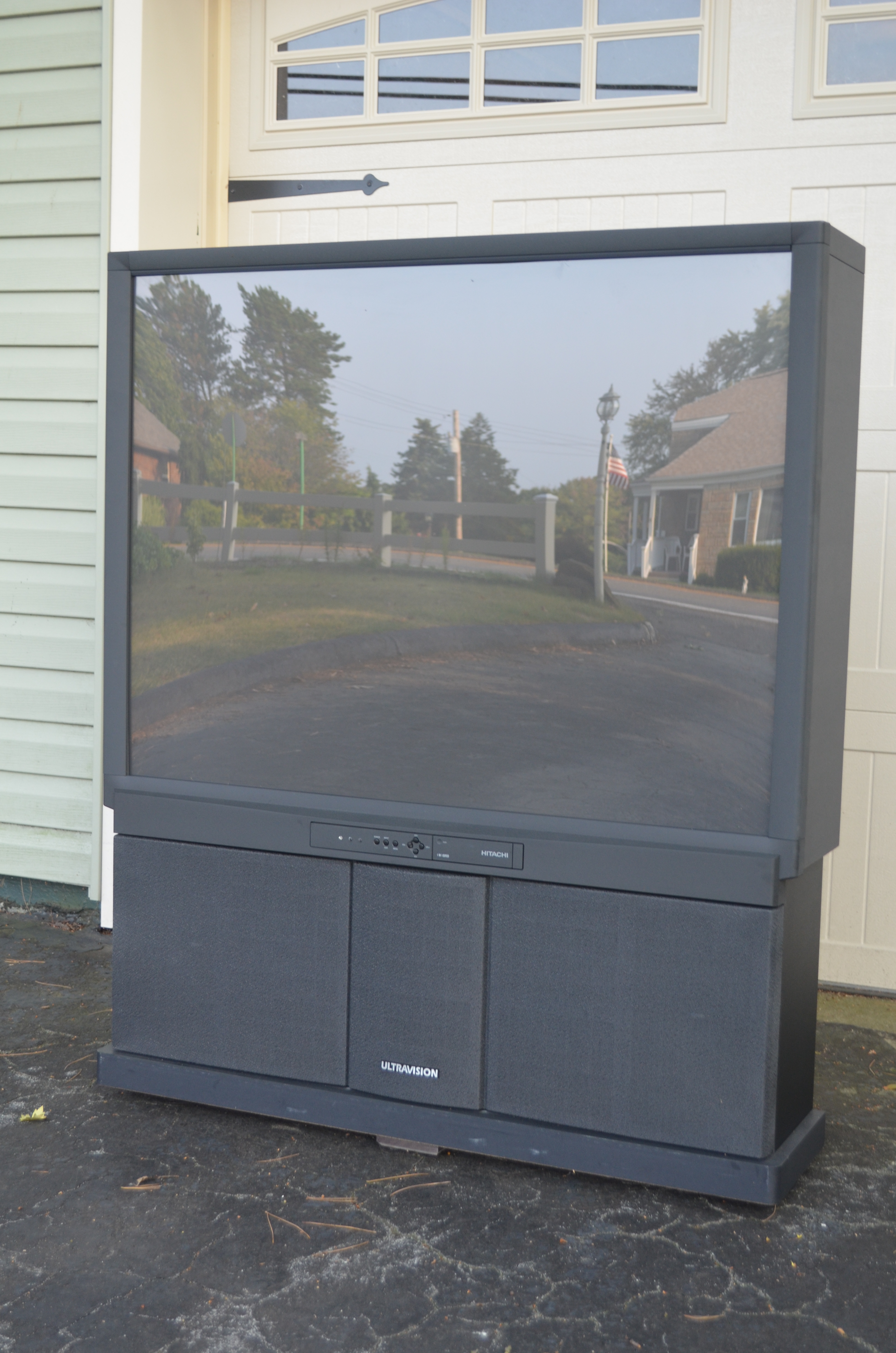 Hitachi Ultravision